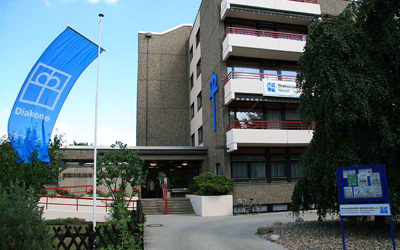 Heinrich_Grüber_Haus_Gebäude.jpg